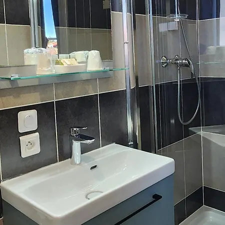 Parc Mazon-biarritz 2* بياريتز